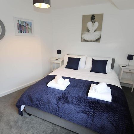 Exmouth - Apartment 2, Strand House - Modern 2 Bedroom Apartment, Perfect Location For Access To Beach & Town Centre - Sleeps 4 Guests - Hosted By Rentmyhouse מראה חיצוני תמונה