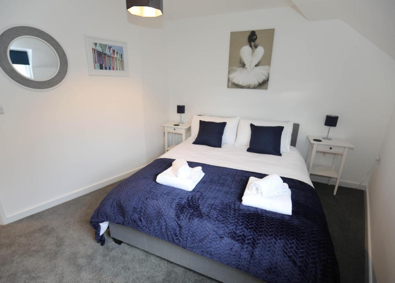 Exmouth - Apartment 2, Strand House - Modern 2 Bedroom Apartment, Perfect Location For Access To Beach & Town Centre - Sleeps 4 Guests - Hosted By Rentmyhouse מראה חיצוני תמונה