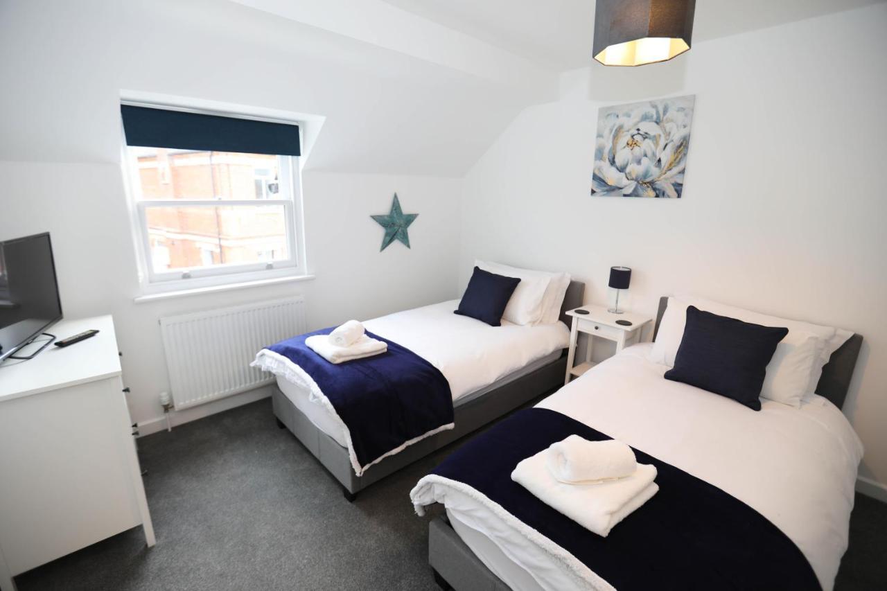Exmouth - Apartment 2, Strand House - Modern 2 Bedroom Apartment, Perfect Location For Access To Beach & Town Centre - Sleeps 4 Guests - Hosted By Rentmyhouse מראה חיצוני תמונה