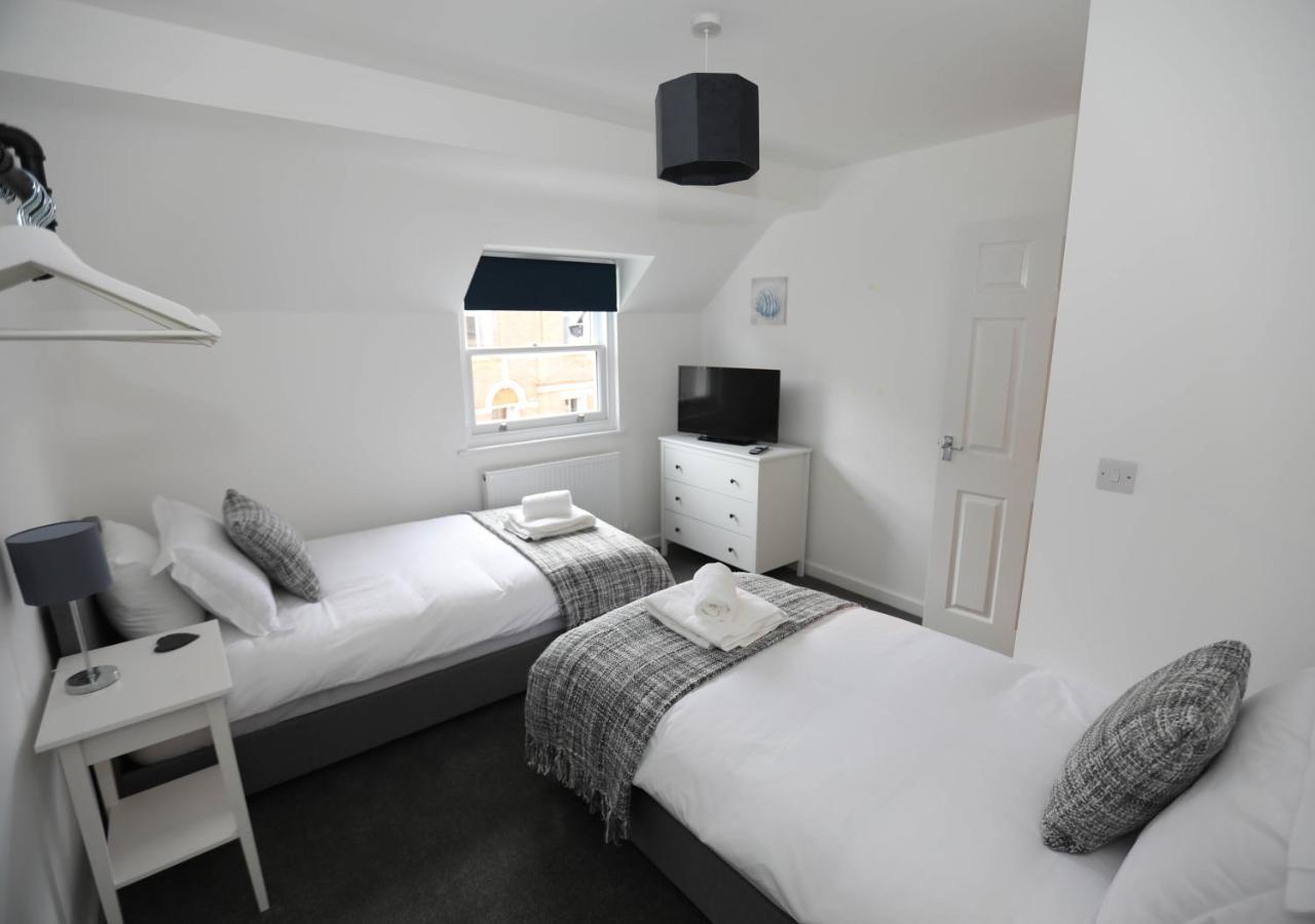 Exmouth - Apartment 2, Strand House - Modern 2 Bedroom Apartment, Perfect Location For Access To Beach & Town Centre - Sleeps 4 Guests - Hosted By Rentmyhouse מראה חיצוני תמונה