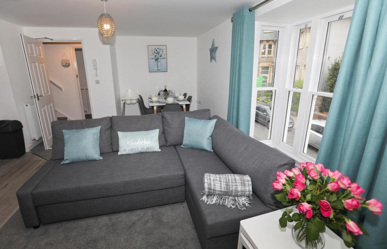 Exmouth - Apartment 2, Strand House - Modern 2 Bedroom Apartment, Perfect Location For Access To Beach & Town Centre - Sleeps 4 Guests - Hosted By Rentmyhouse מראה חיצוני תמונה