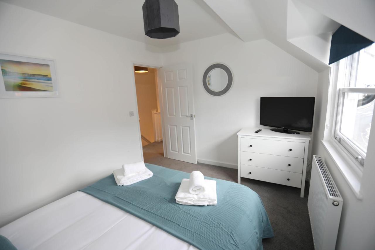 Exmouth - Apartment 2, Strand House - Modern 2 Bedroom Apartment, Perfect Location For Access To Beach & Town Centre - Sleeps 4 Guests - Hosted By Rentmyhouse מראה חיצוני תמונה