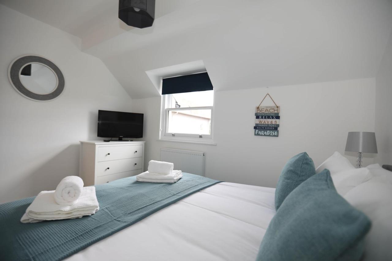 Exmouth - Apartment 2, Strand House - Modern 2 Bedroom Apartment, Perfect Location For Access To Beach & Town Centre - Sleeps 4 Guests - Hosted By Rentmyhouse מראה חיצוני תמונה